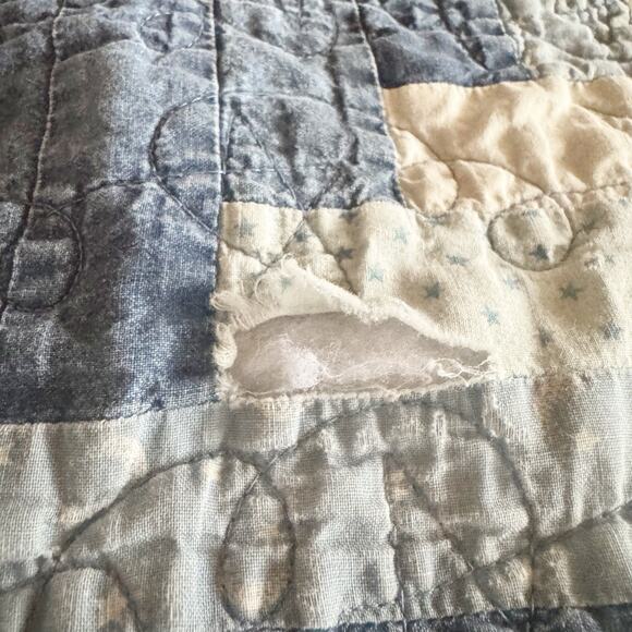 Handmade Log Cabin Pattern Quilt Blue 51”x67” - Picture 8 of 11